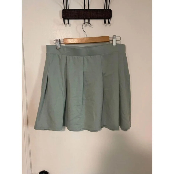 Mint pleated schoolgirl uniform skirt size large #0221 - Picture 3 of 4